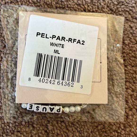 Peloton Pause Reflect Med/Large bracelet new - Picture 2 of 2